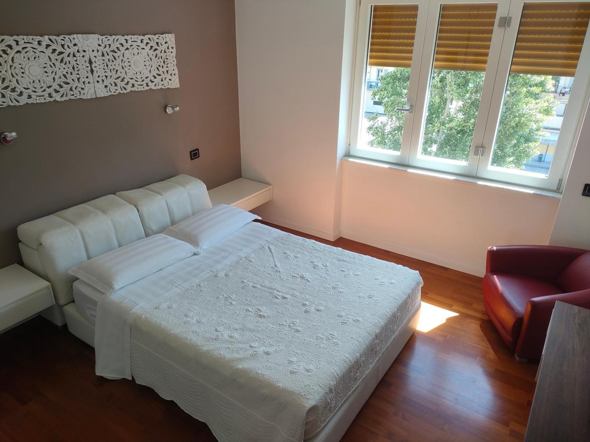 Double Room Private Bathroom